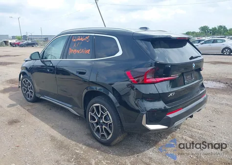 2025 BMW X1 xDrive28I из США, поврежденный, VIN WBX73EF09S5133455